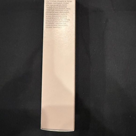 Mary Kay TimeWise Repair Volu-Firm Foaming Cleanser - New in Box - Picture 6 of 6